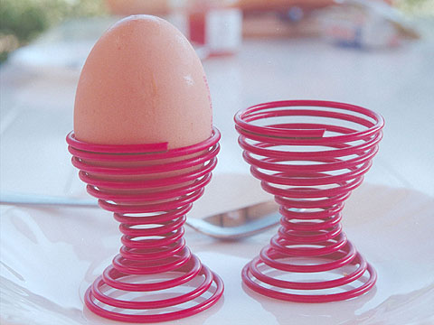 Spiral egg cups